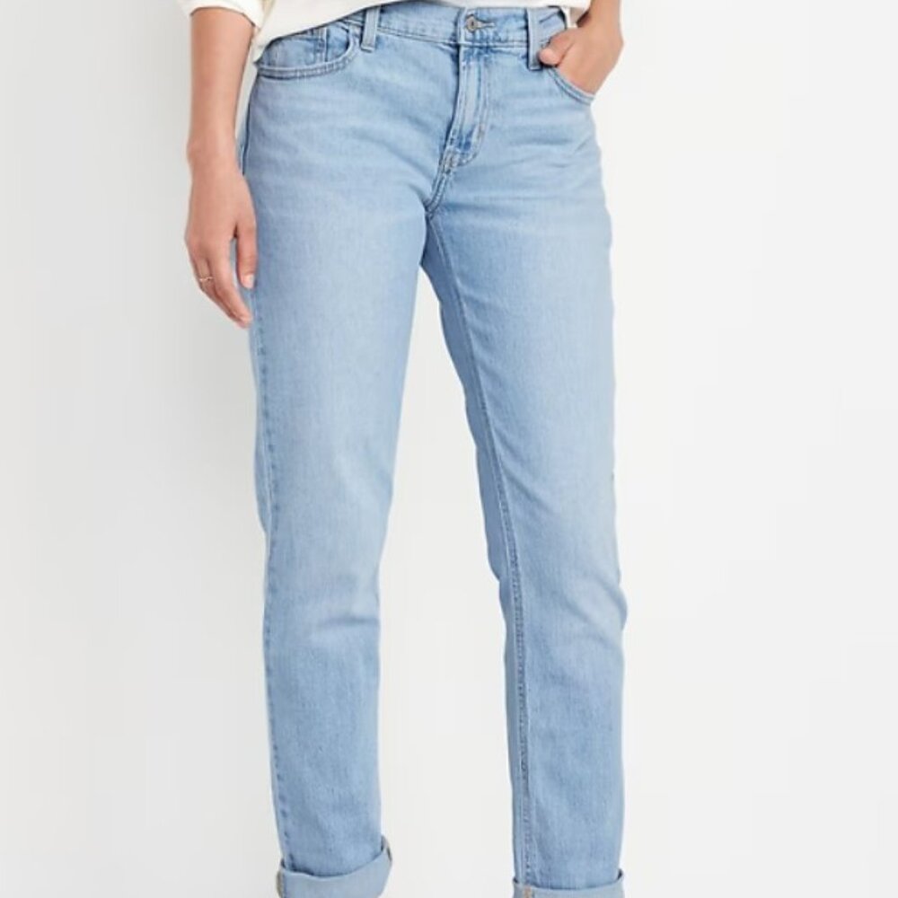 Old Navy Jeans Women 4 Mid Rise Wow Boyfriend Straight Leg Light Wash Blue Denim - Picture 2 of 5